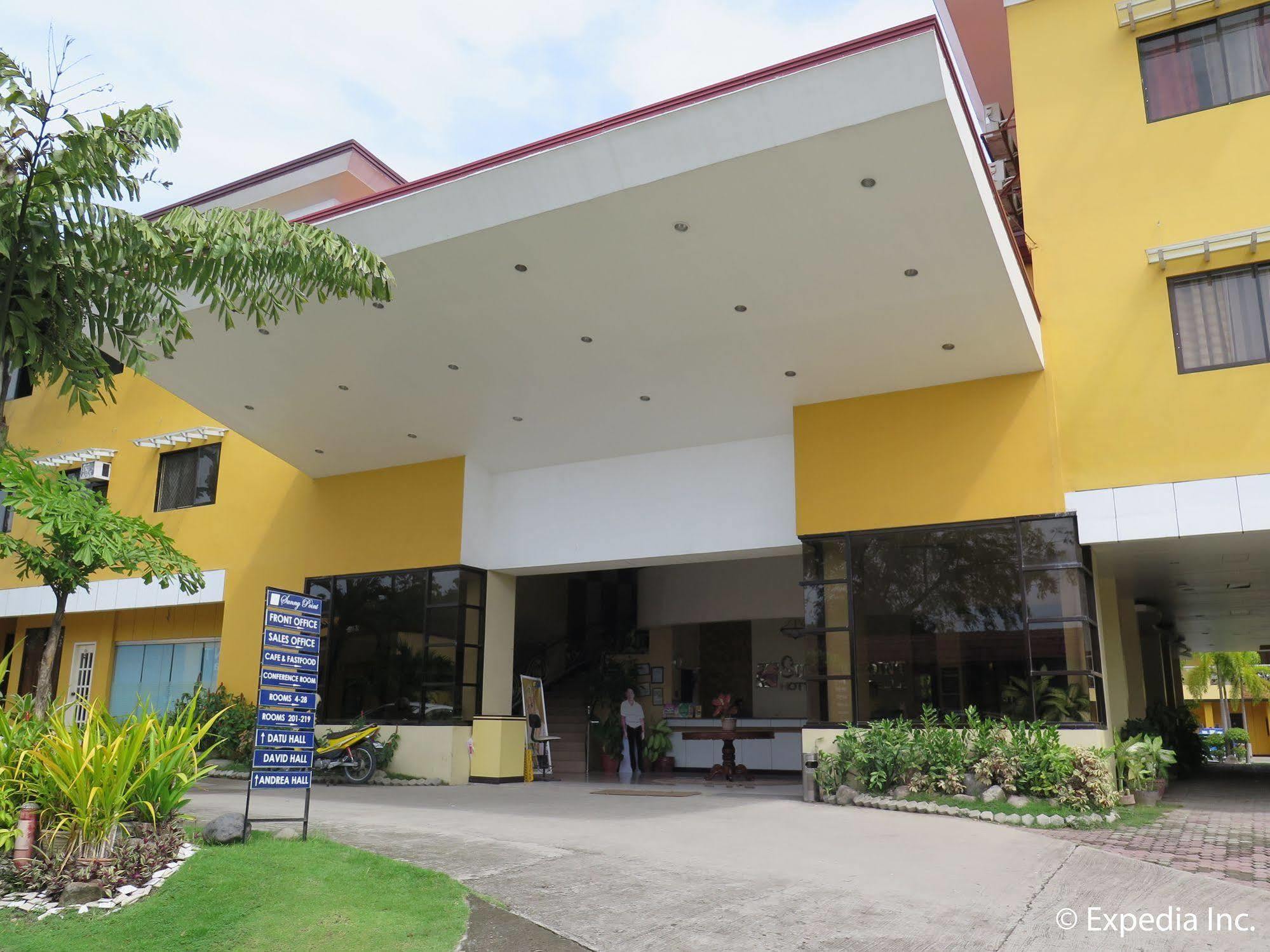 Oyo 197 Sunny Point Hotel Davao Ngoại thất bức ảnh