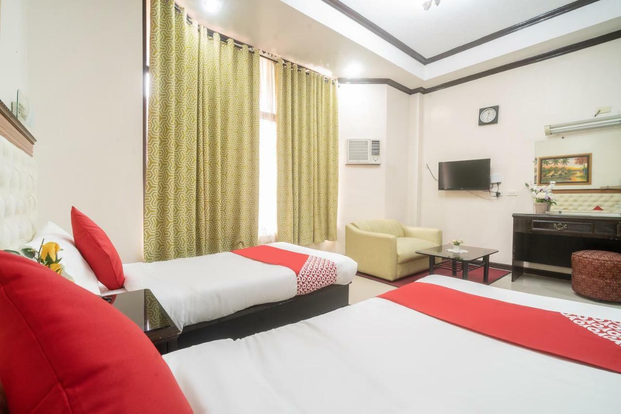 Oyo 197 Sunny Point Hotel Davao Ngoại thất bức ảnh