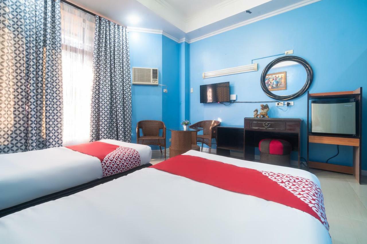 Oyo 197 Sunny Point Hotel Davao Ngoại thất bức ảnh
