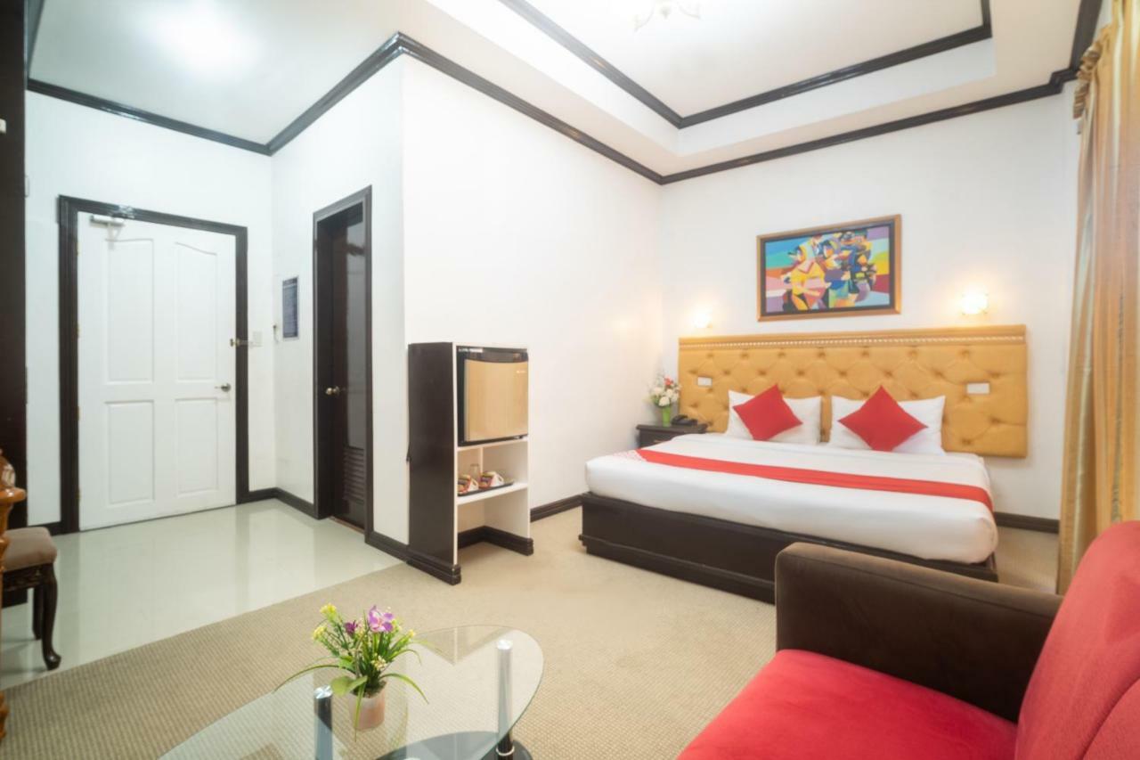 Oyo 197 Sunny Point Hotel Davao Ngoại thất bức ảnh