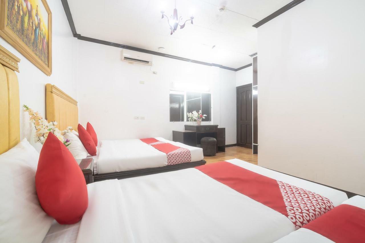 Oyo 197 Sunny Point Hotel Davao Ngoại thất bức ảnh